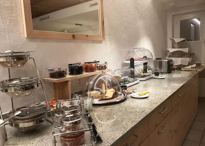 Hotel Garni Panorama 3*